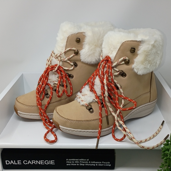 Aetrex Tan and Red Ankle Booties with Stylish Design - Picture 9 of 16